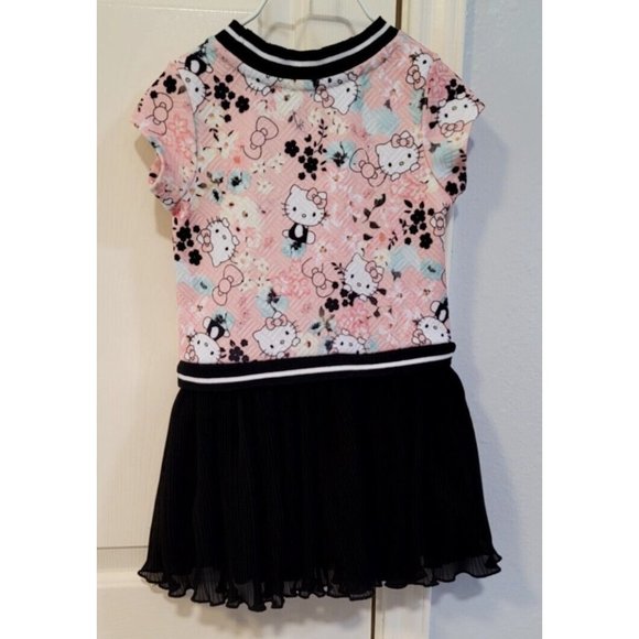 Hello Kitty Girls Dress Size 2T Sanrio - Picture 3 of 5